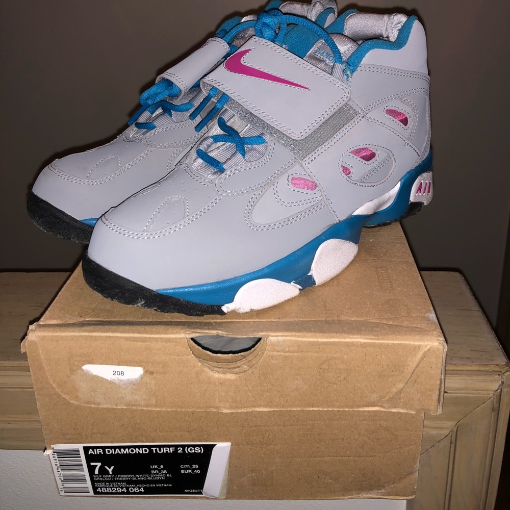 Diamond turf boys and girls